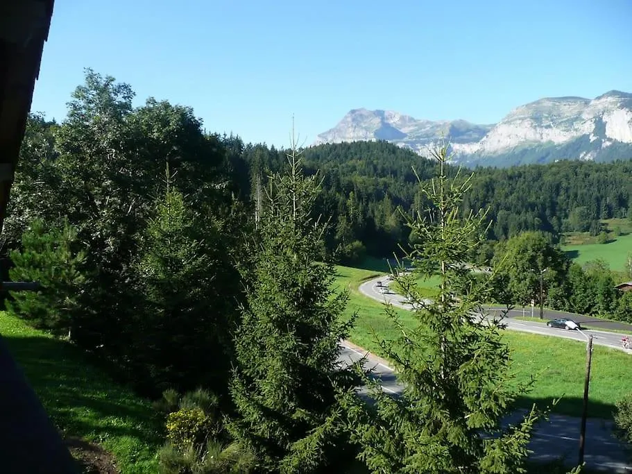 Tres Belle Vue Pour Un Chalet De 200 M2 Araches-la-Frasse